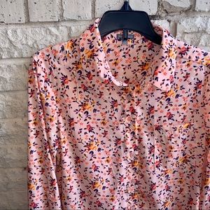 Long Sleeve Floral Button Down XS